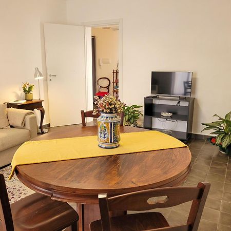 B&B Loft Famiglia Arezzo ラグーザ エクステリア 写真