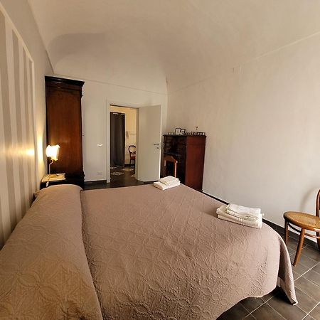 B&B Loft Famiglia Arezzo ラグーザ エクステリア 写真