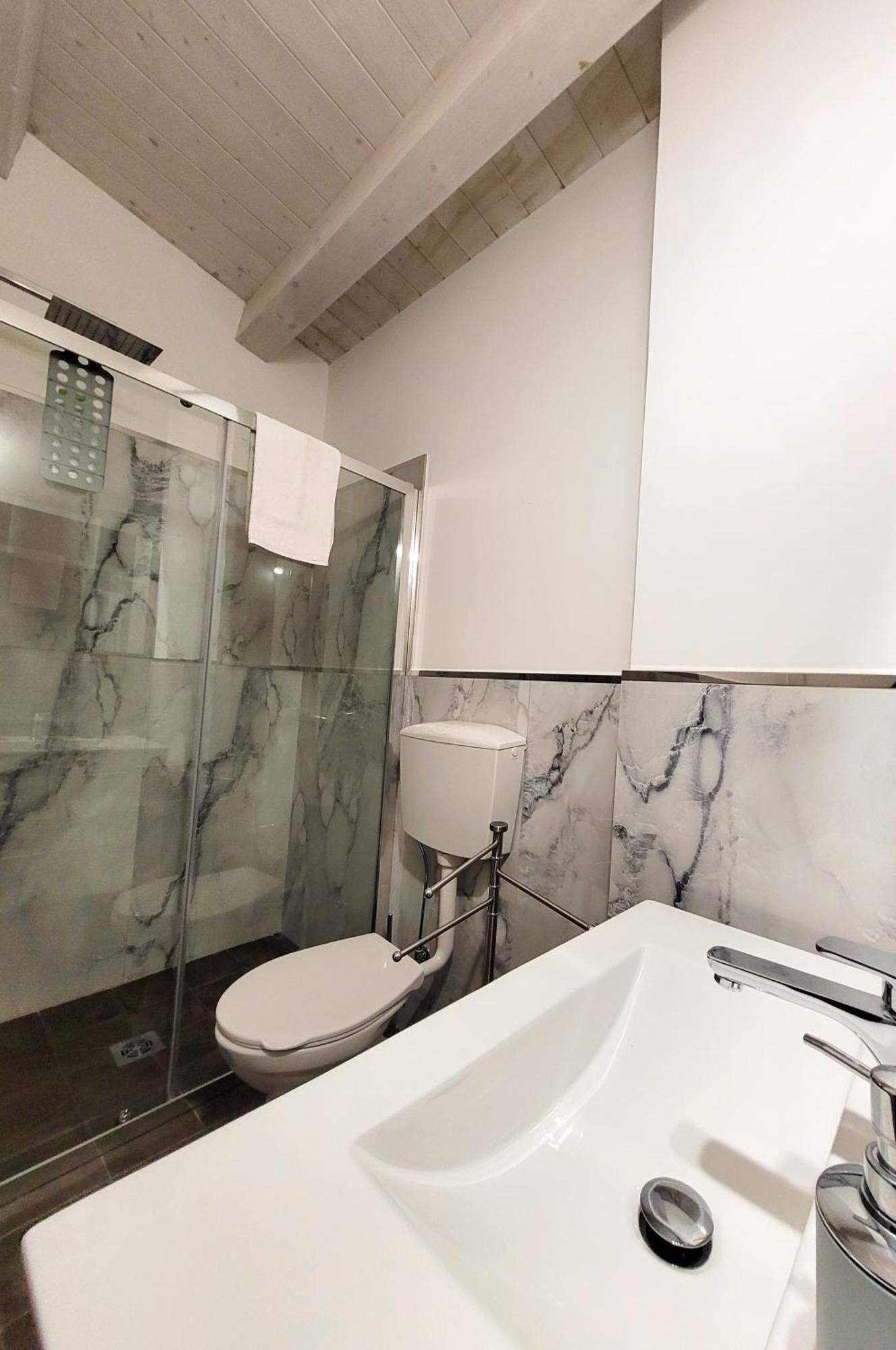 B&B Loft Famiglia Arezzo ラグーザ エクステリア 写真