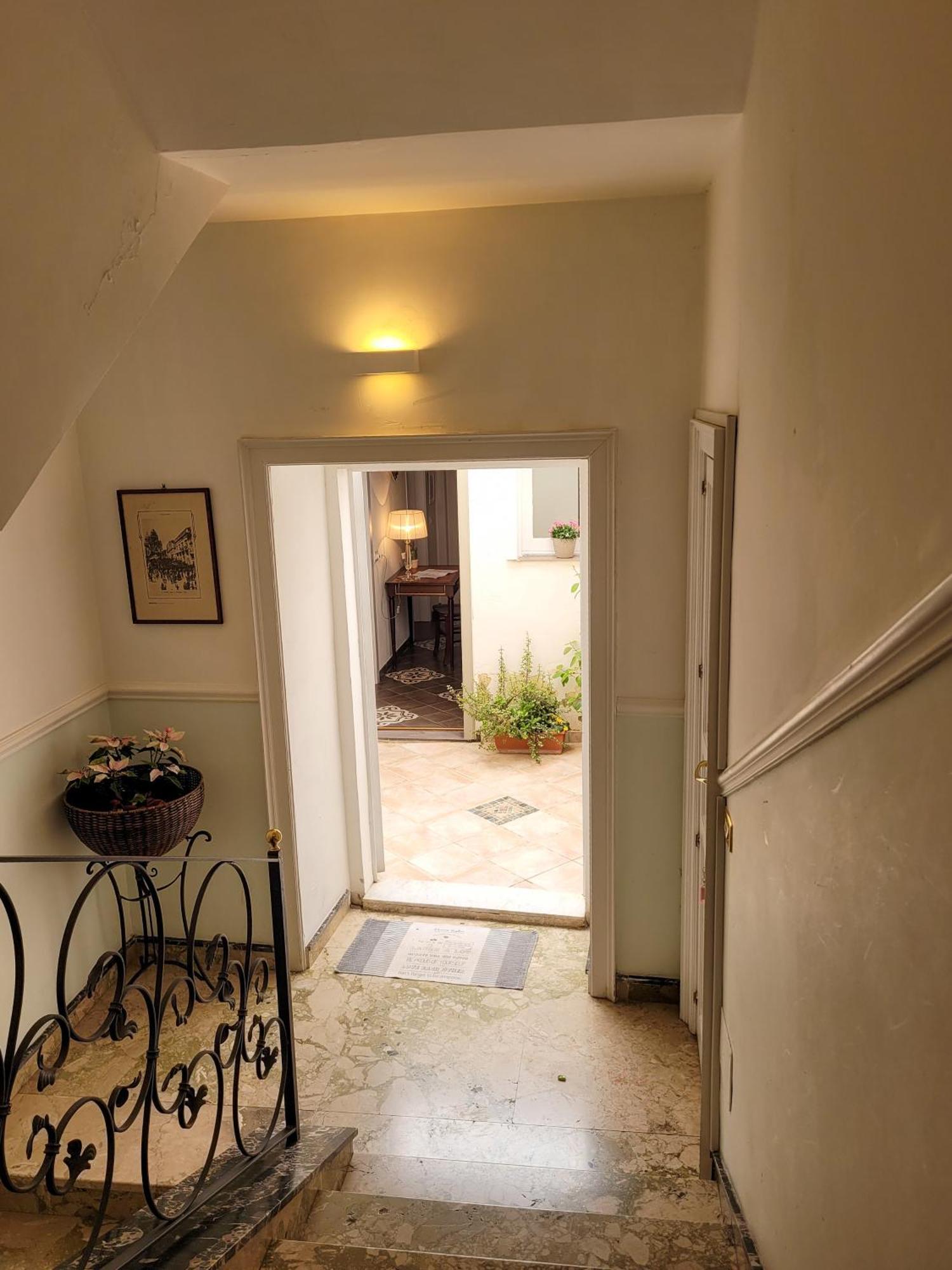 B&B Loft Famiglia Arezzo ラグーザ エクステリア 写真