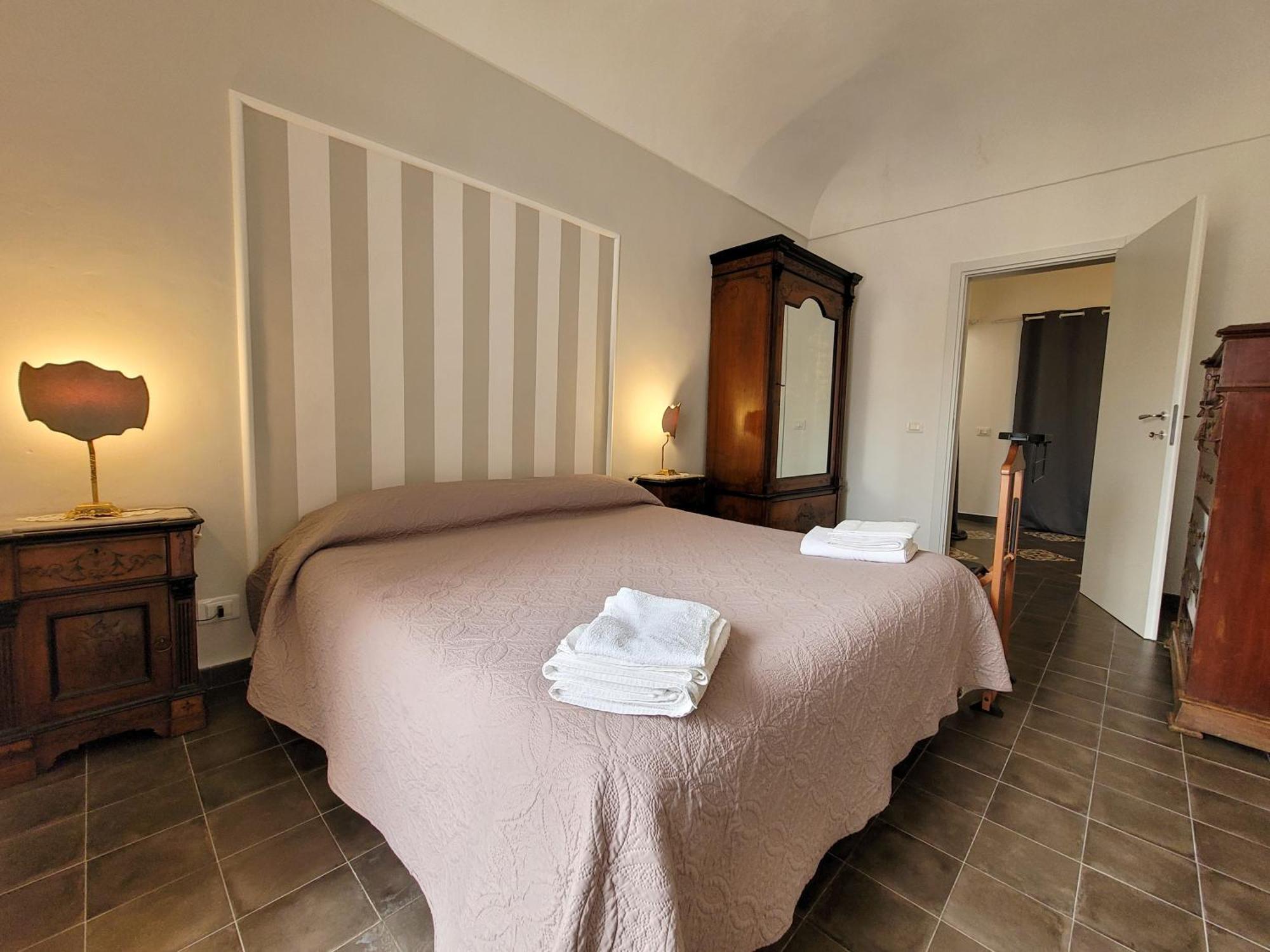 B&B Loft Famiglia Arezzo ラグーザ エクステリア 写真