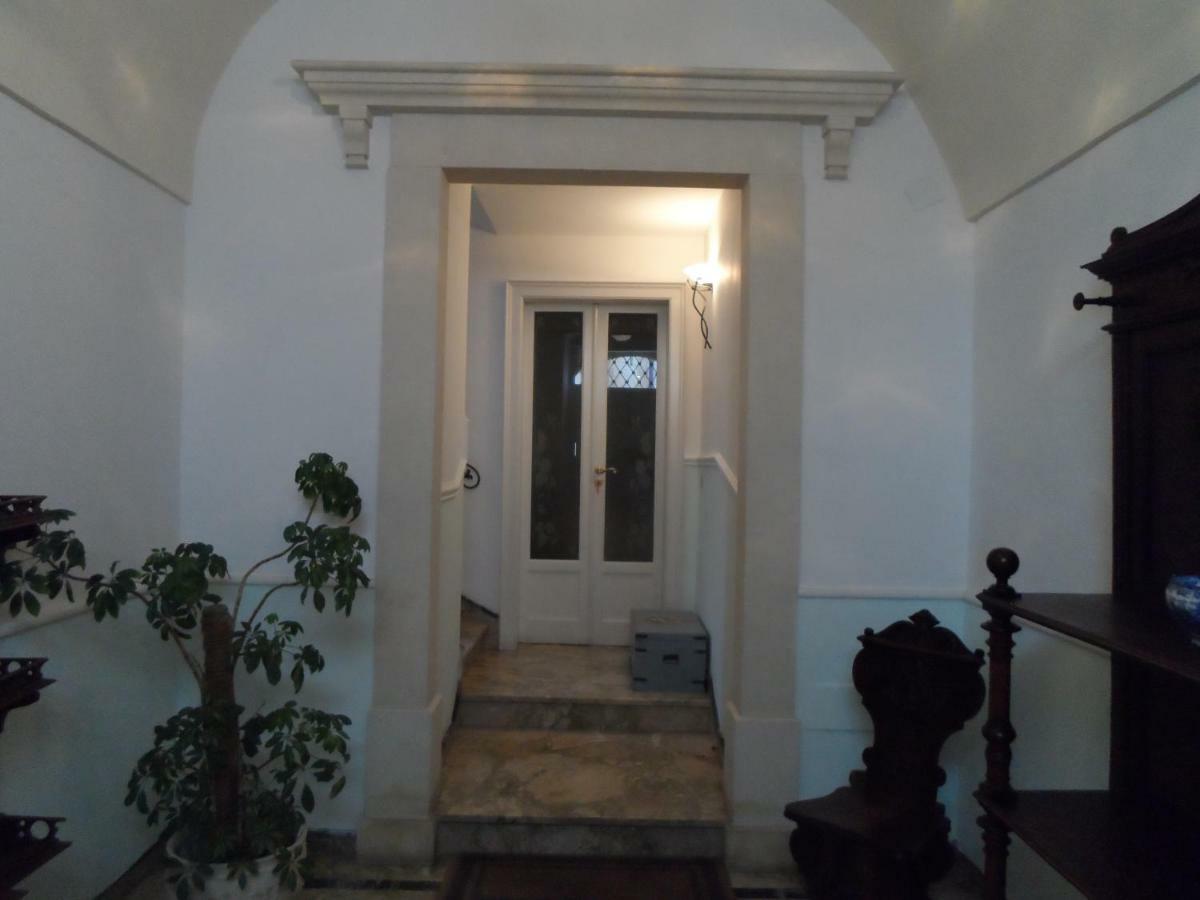 B&B Loft Famiglia Arezzo ラグーザ エクステリア 写真